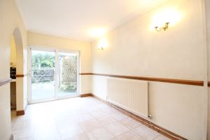 Dining Room- click for photo gallery